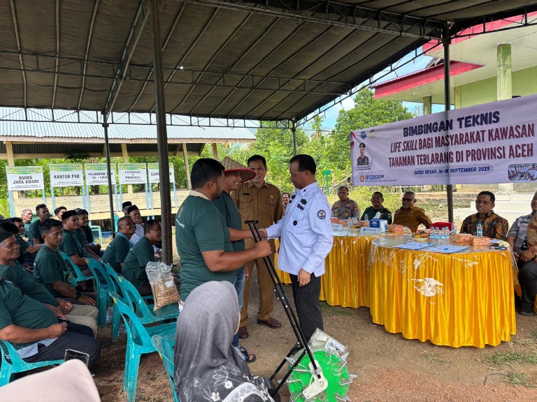 Pemkab Aceh Besar Apresiasi BNN Gelar Program Bimtek Life Skill Masyarakat Kawasan Tanaman Terlarang