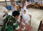 Yonif TP 857/GG TNI AD Gelar Aksi Peduli Kesehatan Anak Di Mane
