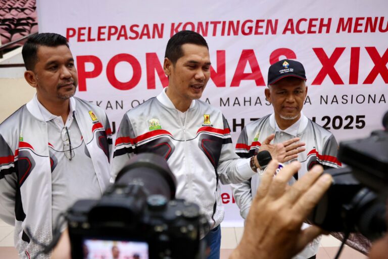 Sekda Lepas Kontingen Pomnas Aceh, Target Masuk 10 Besar