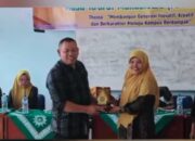 Tampil Sebagai Narasumber, Kehadiran H Borkat SSos MM Disambut Antusias Mahasiswa Baru Fisip UMTS