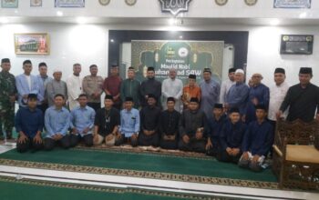 Meneladani Akhlak Rasulullah Dalam Menikmati Salat 