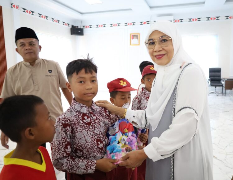 TP PKK Madina Peringati Maulid Nabi Dan Santuni Anak Yatim
