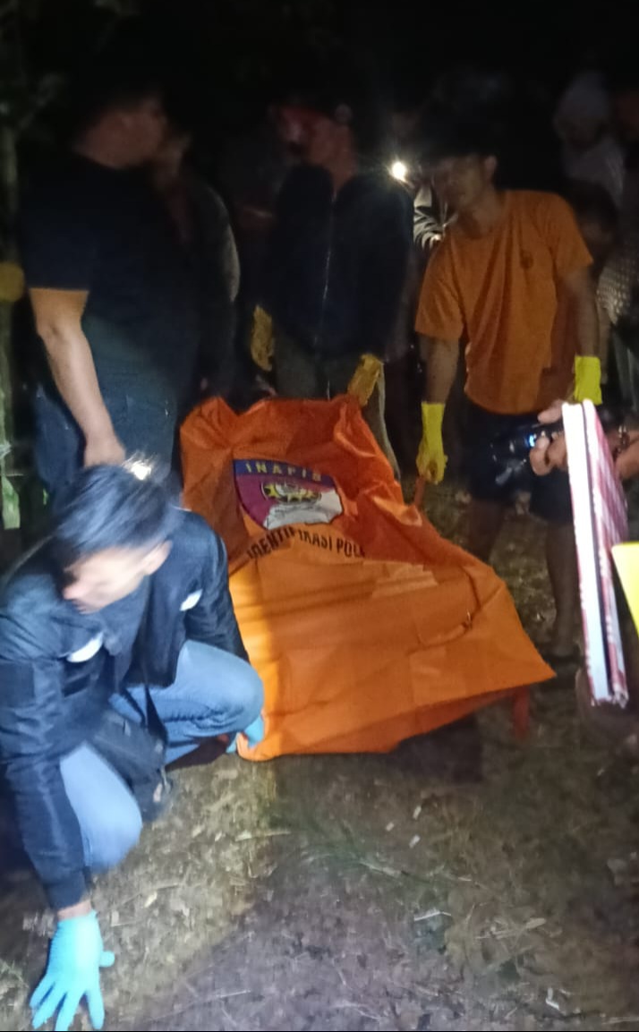 Mayat Pria Ditemukan Terkubur Di Perladangan