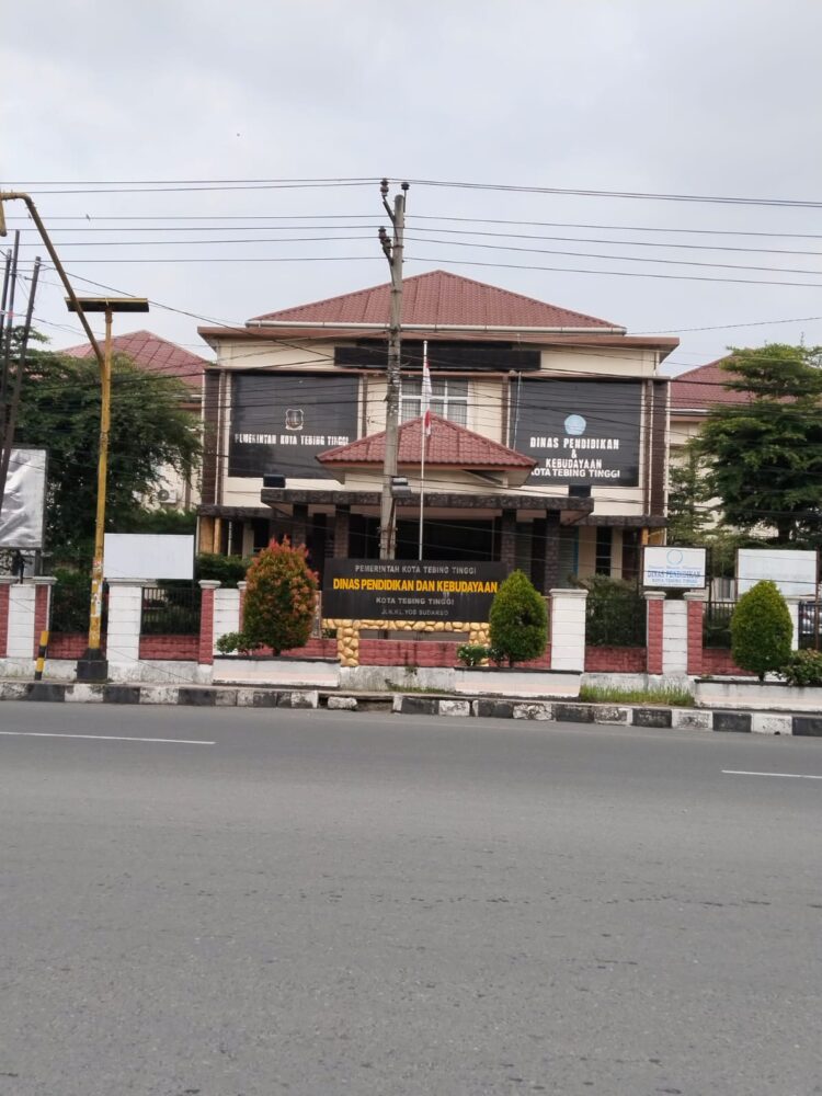 Kejatisu Usut Dugaan Pengalihan Dana Tak Terduga Untuk Pengadaan Smart Board Di Tebingtinggi