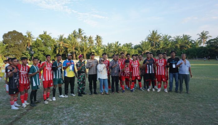 Bupati Sergai Buka Turnamen Nagur Cup