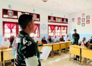 Prajurit Yonif TP- 857/ GG Beri Wawasan Kebangsaan Kepada Pelajar