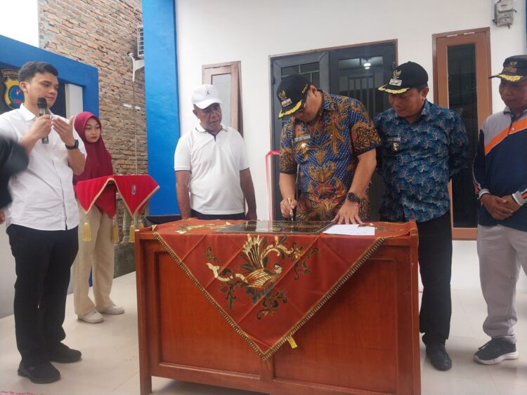 Kantor Kepala Desa Ramunia II Diresmikan, Bupati: Saya Apresiasi Pembayaran PBB Desa Ramunia II