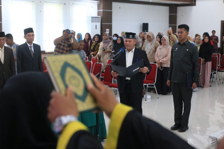 Optimalkan Kinerja Dan Tingkatkan Layanan Publik: Bupati Aceh Utara Lantik 16 Kepala Puskesmas