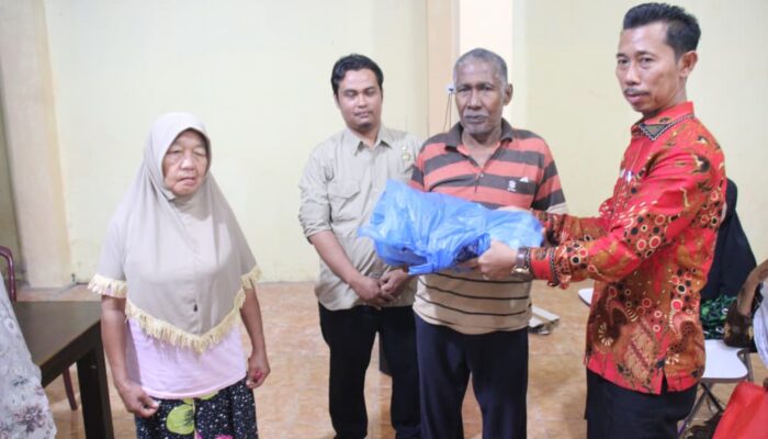 63 Lansia Di Binjai Terima Bantuan Atensi Lansia Dari Kemensos