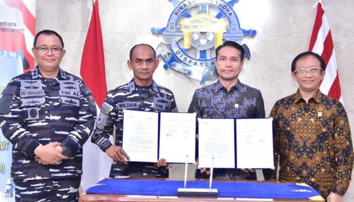 PLN-TNI AL Kolaborasi Perkuat Pertahanan Laut Indonesia