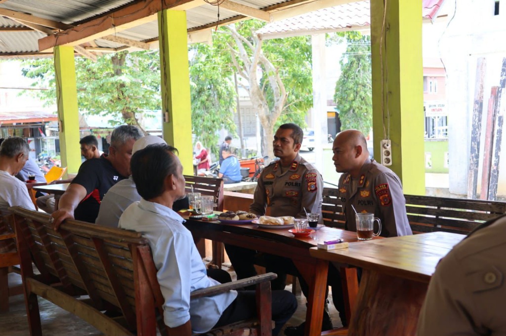 Kapolres Sabang Gelar “Saweu Kedai Kupi” Bersama Warga Cot Abeuk