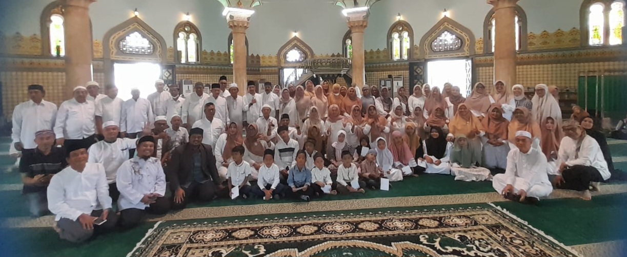 IKAL SMA Negeri 6 Peringati Maulid Nabi Dan Santuni Yatim Piatu 