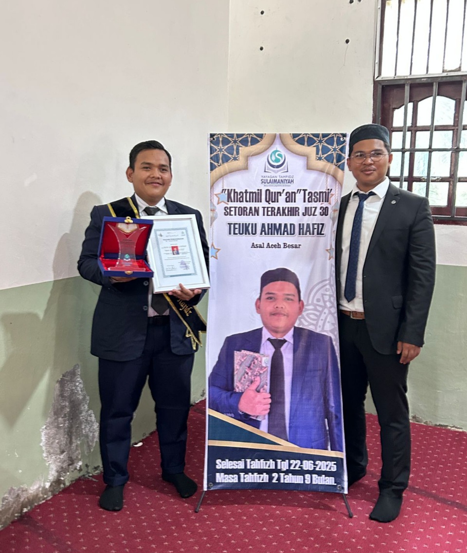 Putra Bungsu Wartawan Waspada Raih Hafizd Qur’an 30 Juz