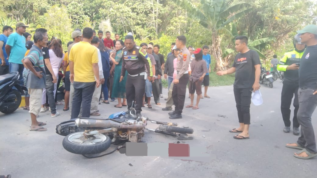 Tertabrak Dari Belakang, 1 Pelajar Tewas