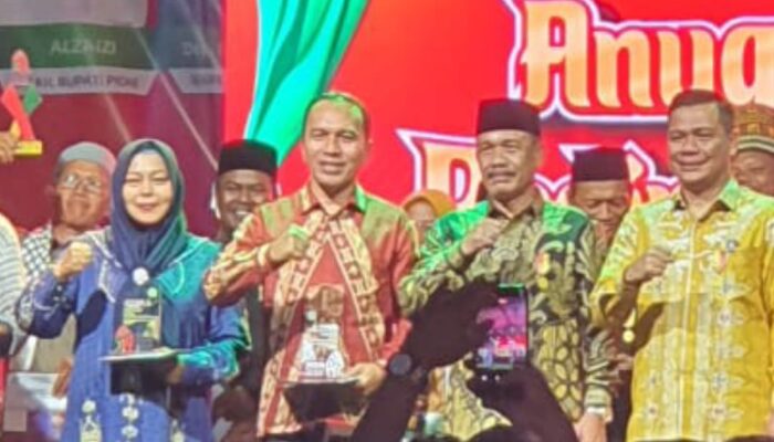 RSUD Tgk Chik Ditiro Juara Pawai Budaya HUT Ke-514 Pidie