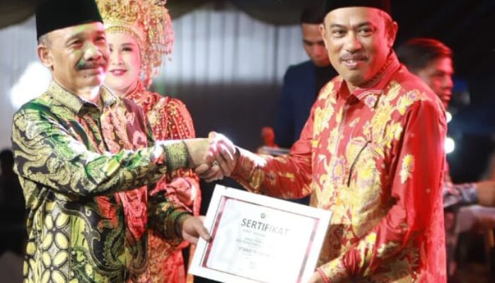 Dinas Perpusatakaan Dan Kearsipan Pidie Juara I Lomba Stand Expo HUT Ke-514 Pidie