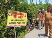 Puluhan Warga Di Aceh Tamiang Gelar Aksi Protes Pasang Spanduk