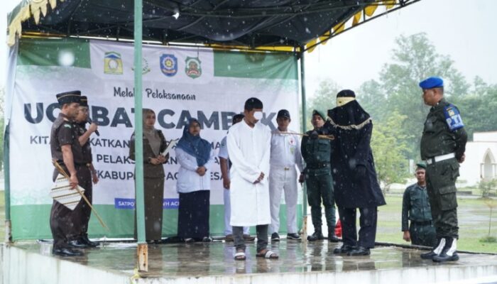 Pelaku Judi Dicambuk Di Aceh Besar, Satpol PP-WH Imbau Jauhi Pelanggaran Syariat
