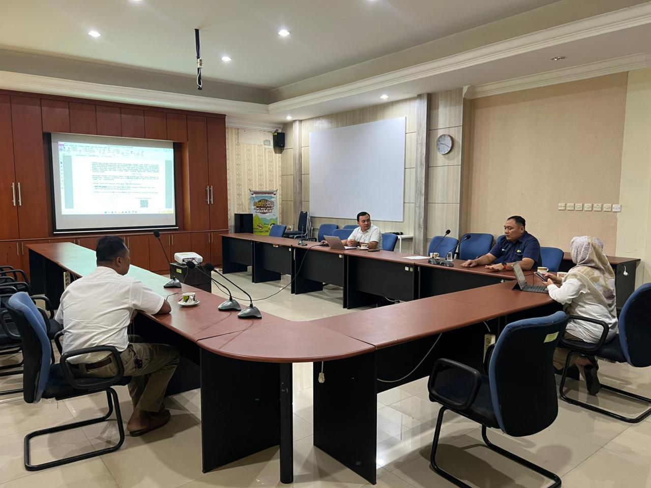 Koordinasi PLN Dan TNGL: Listrik Terbangun, Alam Tetap Lestari