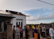 Keumala Dilanda Angin Puting Beliung, Dinsos Pidie Salurkan Bantuan Darurat