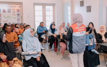 Sebanyak 39 pelaku UMKM binaan CSR mendapatkan pelatihan di Rumah BUMN Medan dengan tema “Strategi UMKM Menjadi Top of Mind, UMKM Tumbuh Bersama Mewujudkan Produk Unggul.”