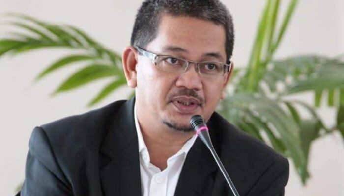 Pemanggilan Gubernur Di Sidang Korupsi Topan Memiliki Bobot Moral Dan Politik Yang Besar