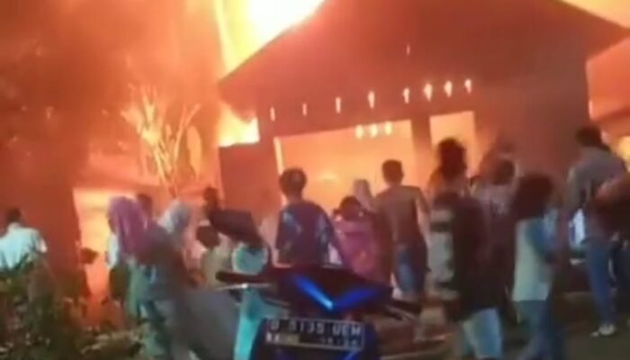 Rumah Dan Gudang Di Mandailing Natal Ludes Terbakar, Kerugian Capai Rp100 Juta