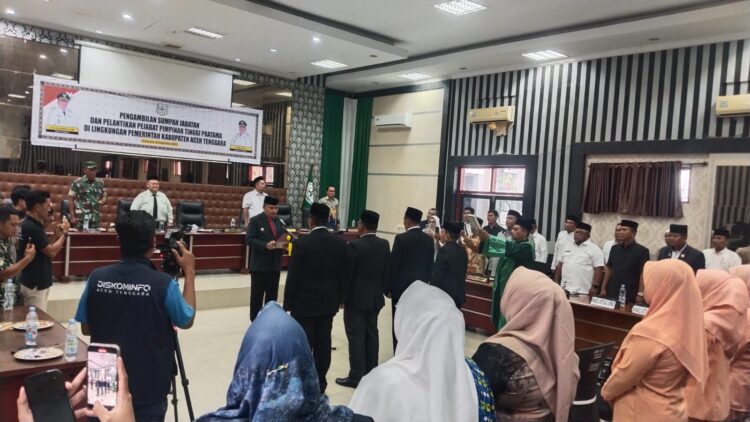 Mutasi Perdana, Bupati Salim Fakhry Akan Berhentikan Pejabat Langgar Aturan