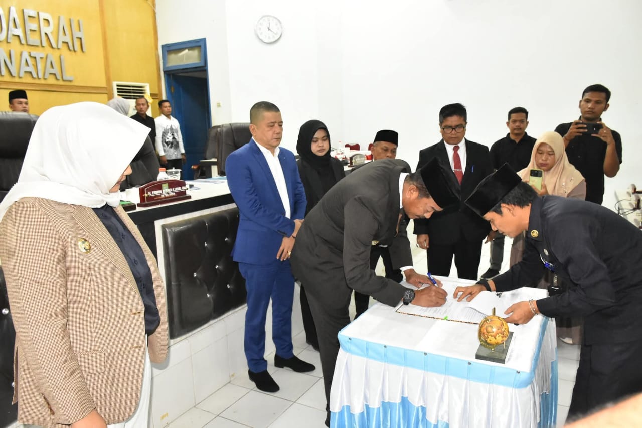 P-APBD Madina 2025 Disahkan Dengan Defisit Tertutup SILPA