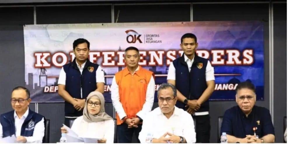 OJK Bersama Polri Berhasil Menangkap Dan Memulangkan Tersangka AAG Yang Merugikan Masyarakat Rp2,7 Triliun