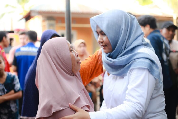 Jenguk Korban Kebakaran, Wabup Madina Pastikan Fasilitasi Administrasi Kependudukan