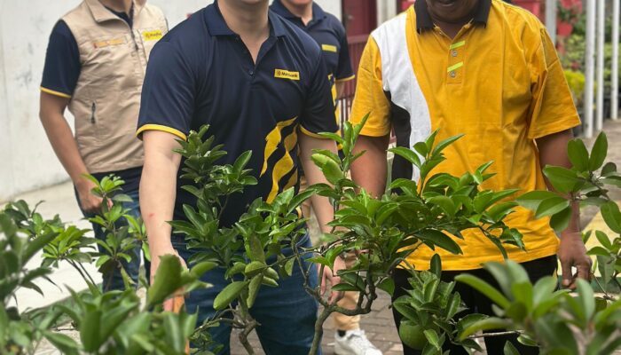 Maybank Foundation Ajak Siswa SD Di Medan Peduli Iklim Lewat Global CR Day