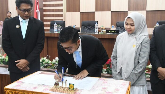 P-APBK Perubahan Kota Langsa Rp955 M Lebih Disahkan