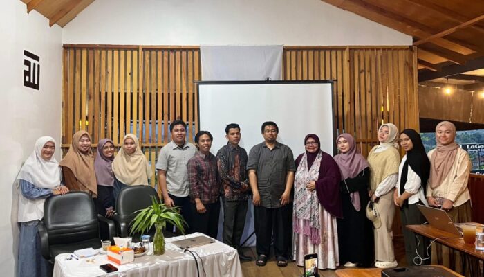 Pendiri RUMAN Aceh Berbagi Praktik Literasi Di Gayo Lues