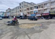 Dipenuhi Lubang, Wabup Alzaizi Instruksikan PUPR Rehab Terminal Beureunuen