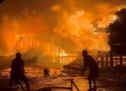 Kebakaran Hebat Di Samosir, 8 Rumah Ludes