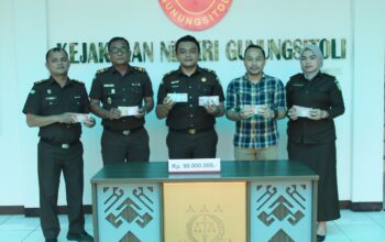 Tersangka Korupsi Mantan Kadis Parbud Nisut Kembalikan Rp90 Juta Ke Jaksa Penyidik