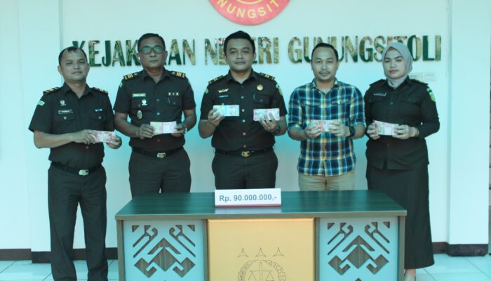 Tersangka Korupsi Mantan Kadis Parbud Nisut Kembalikan Rp90 Juta Ke Jaksa Penyidik