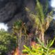 Api Ludeskan Gudang Botot Di Limapuluh