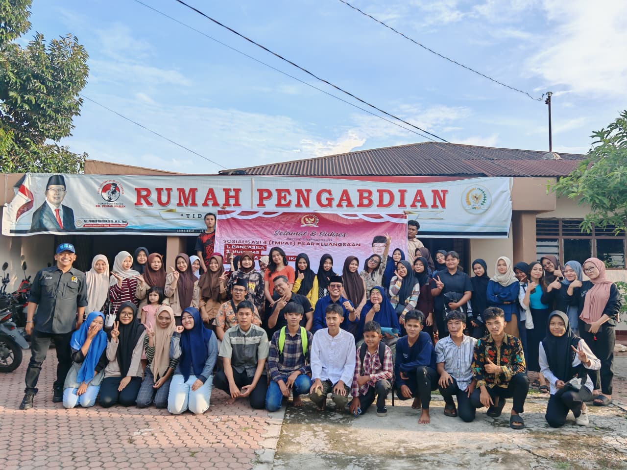 Anggota MPR Penrad Siagian Gaungkan 4 Pilar Kebangsaan Kepada Mahasiswa