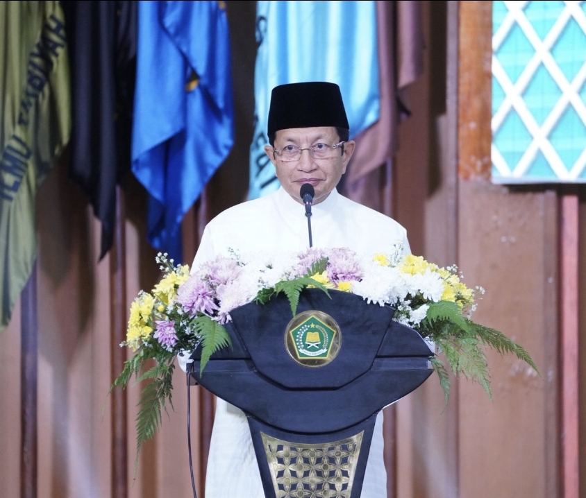 Pernyataanya tentang Guru Timbulkan Salah Tafsir, Menteri Agama Minta Maaf