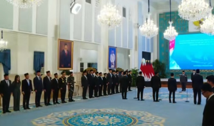 Prabowo Lantik Menteri-Wamen, Ini Daftarnya