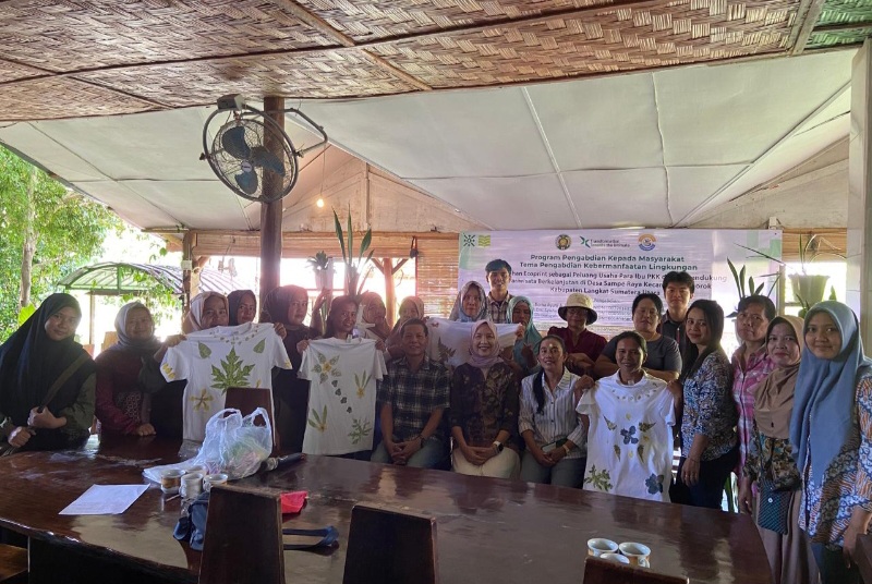 Dosen USU Gelar Pelatihan Ecoprint, Dukung Pariwisata Berkelanjutan Di Bahorok