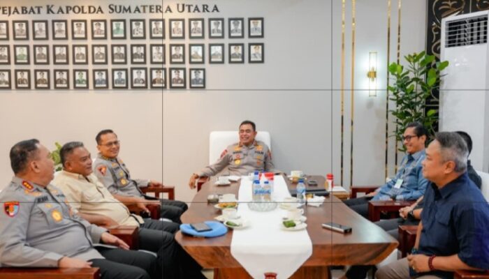 Silaturahmi Dengan Kapoldasu, Rico Waas Bahas Kamtibmas Di Belawan Dan Pungli Parkir