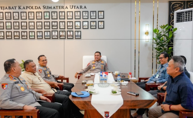 Silaturahmi Dengan Kapoldasu, Rico Waas Bahas Kamtibmas Di Belawan Dan Pungli Parkir