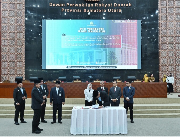 Gubsu Dan DPRD Sumut Teken Nota Kesepakatan KUA-PPAS APBD Perubahan 2025