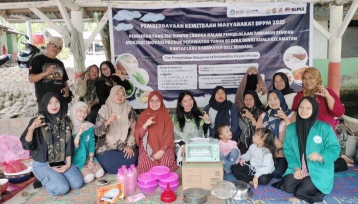 Tim PKM Unimed Edukasi IRT Olah Tanaman Rempah Jadi Produk Perawatan Tubuh