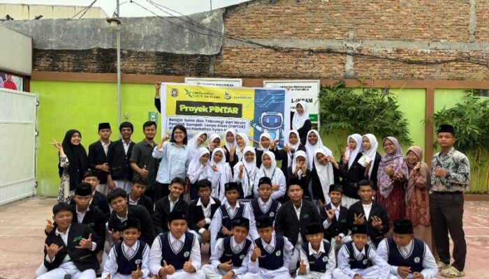 Belajar Sains Dari Sampah: Proyek Pintar Tanamakan Peduli Lingkungan Sejak Dini Di Medan