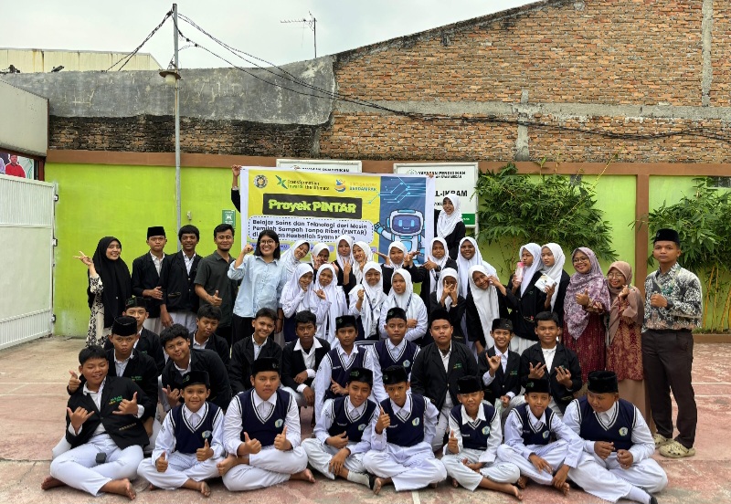 Belajar Sains Dari Sampah: Proyek Pintar Tanamakan Peduli Lingkungan Sejak Dini Di Medan