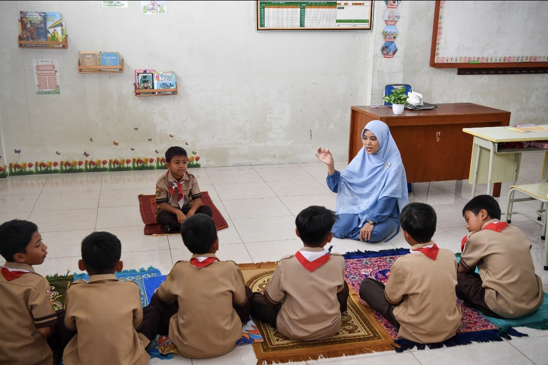 Guru PAUD-SD Jadi Fokus Utama, Kemendikdasmen Tegaskan Wajib Belajar 13 Tahun